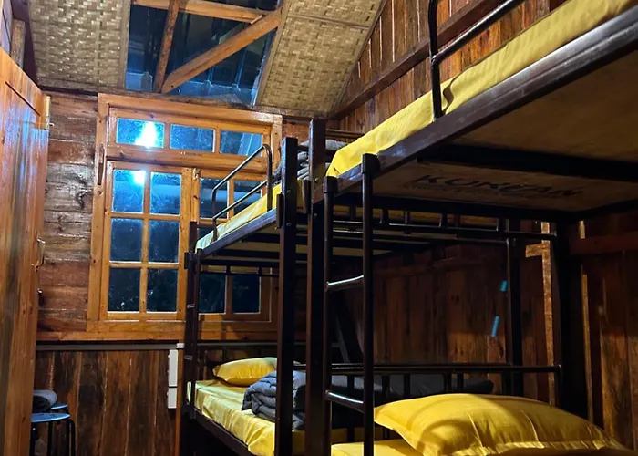 Aura Cottage