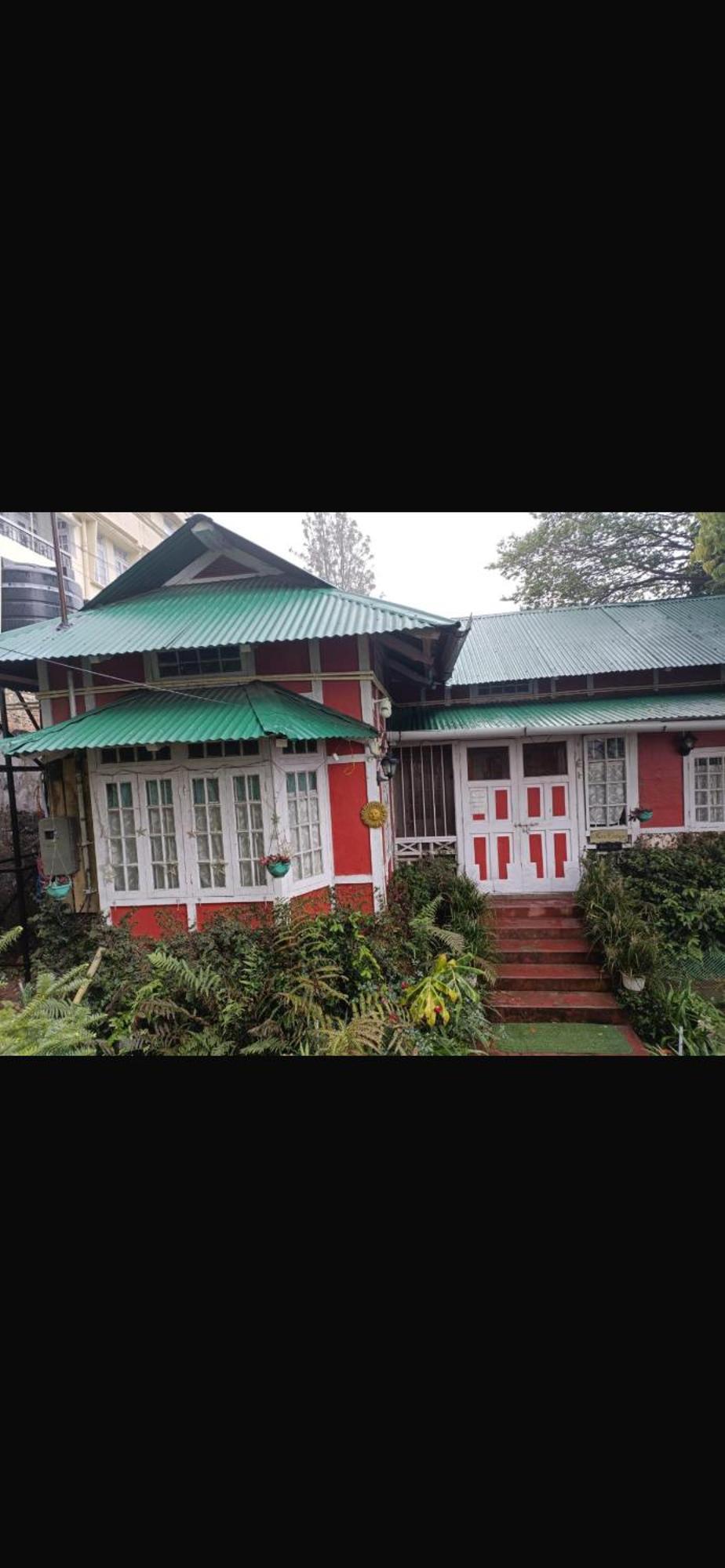 Aura Shillong